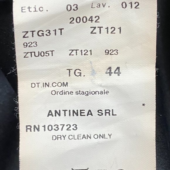 Armani Collezioni Blazer navy Size 8 SKU 000058-1 - Picture 6 of 7